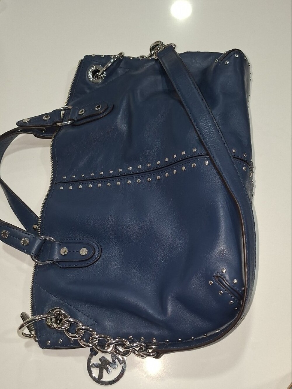 Michael Kors Navy Leather Studded Shoulder Bag with Silver Chain Never Used - Picture 6 of 7